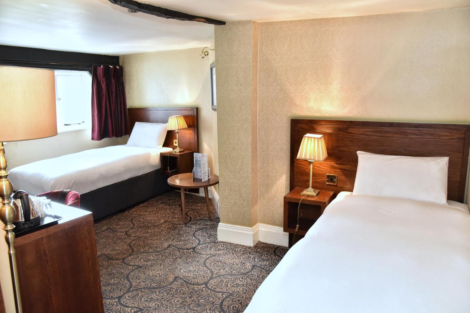 The Castle Hotel Wetherspoon Ruthin Buitenkant foto