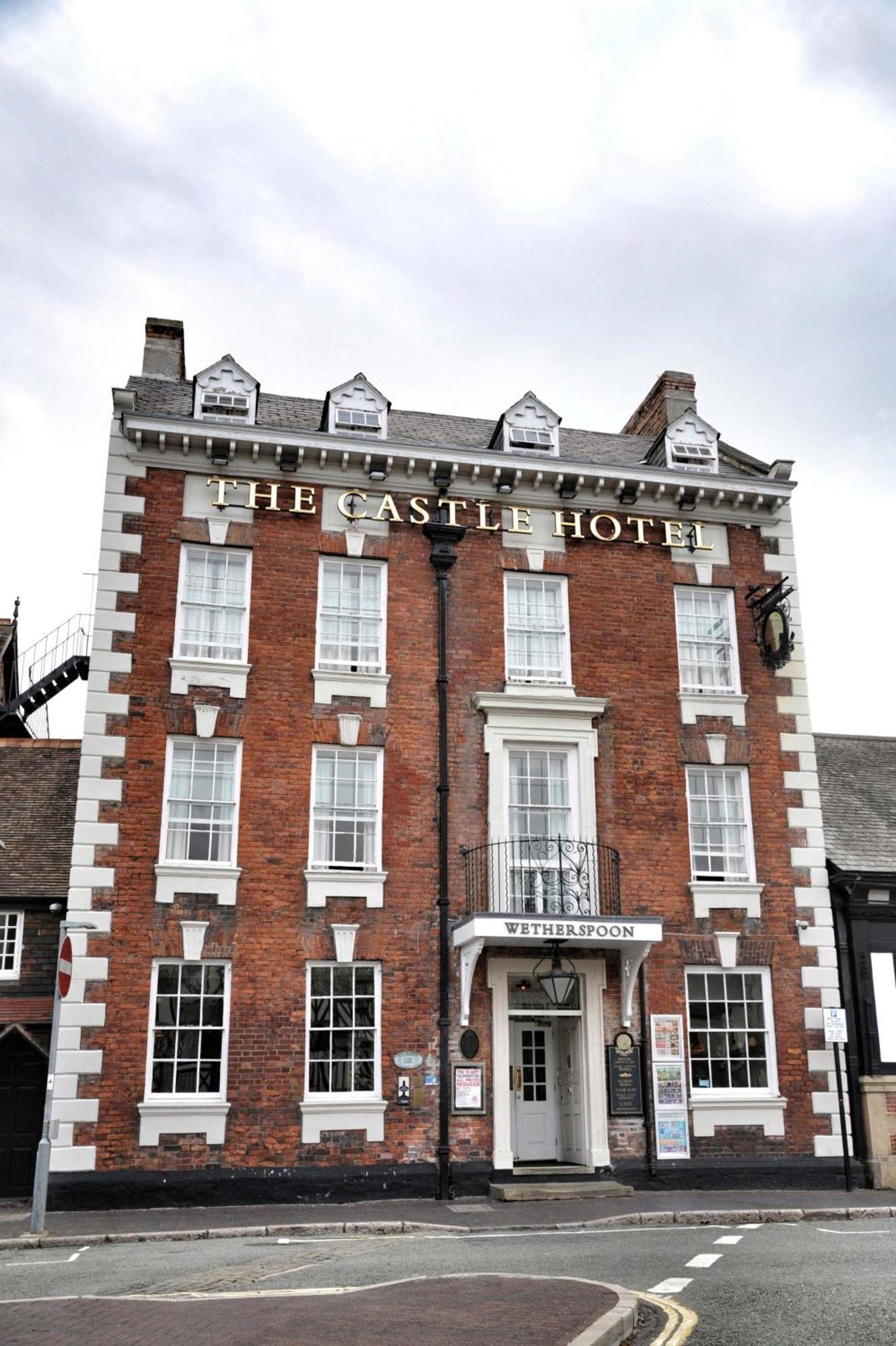 The Castle Hotel Wetherspoon Ruthin Buitenkant foto