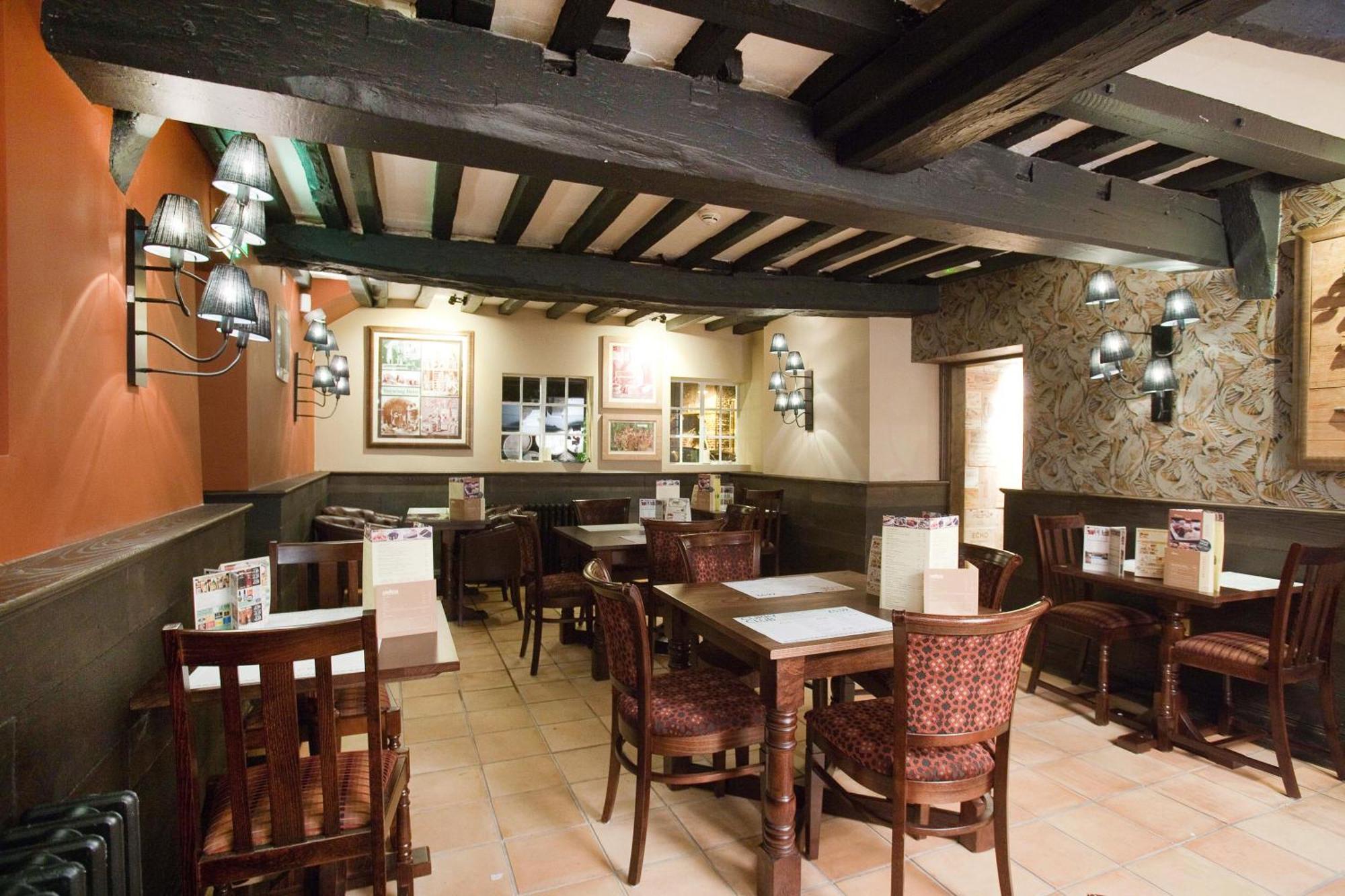 The Castle Hotel Wetherspoon Ruthin Buitenkant foto