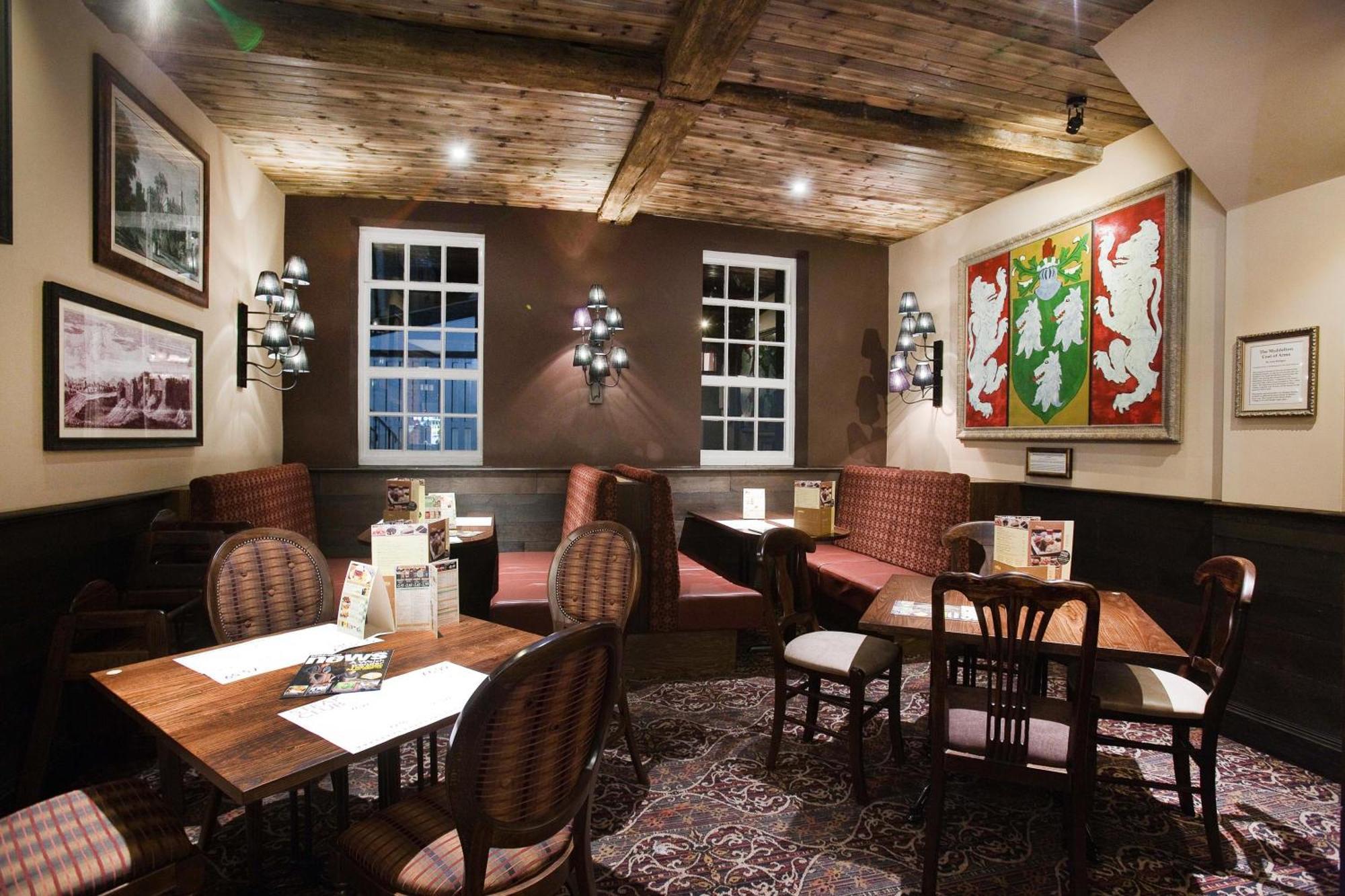 The Castle Hotel Wetherspoon Ruthin Buitenkant foto
