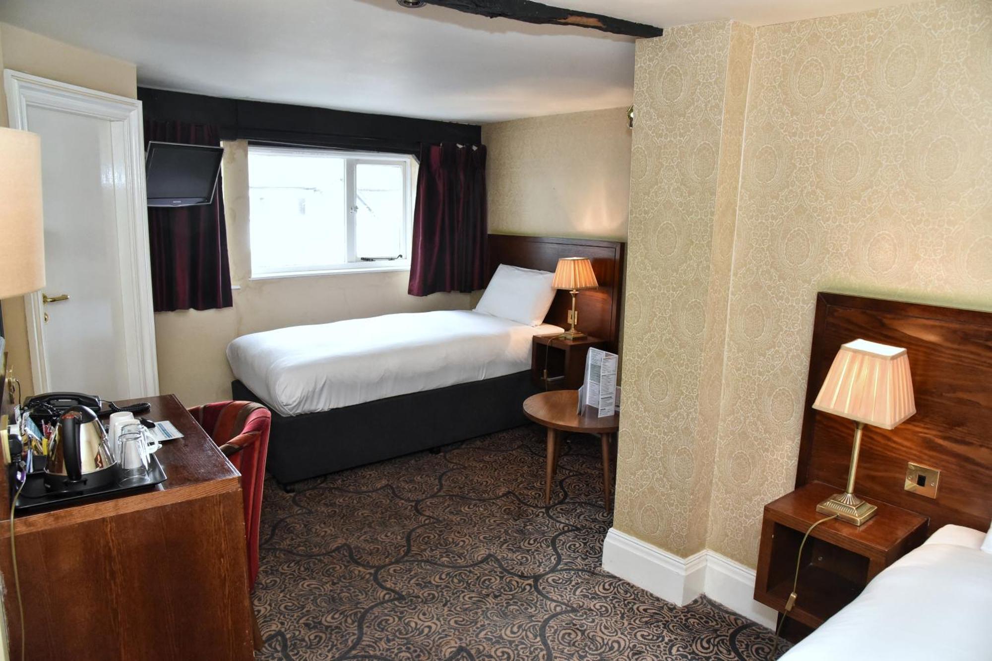 The Castle Hotel Wetherspoon Ruthin Buitenkant foto